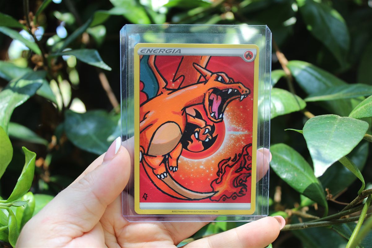 Charizard - carta PokeArt dipinta a mano